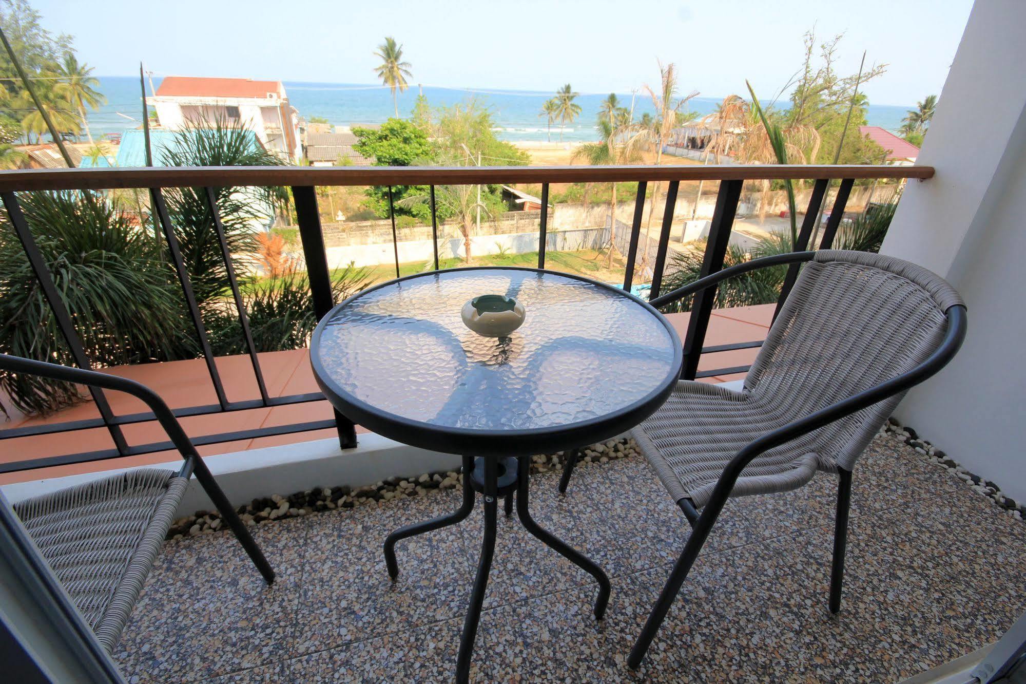 Na Nicha Bankrut Resort Exterior foto